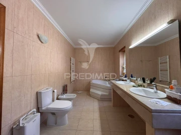 Moradia T4 para Venda em Foz do Arelho