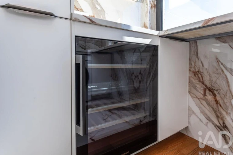 Apartamento T4 para Arrendamento em Olivais Foto 10