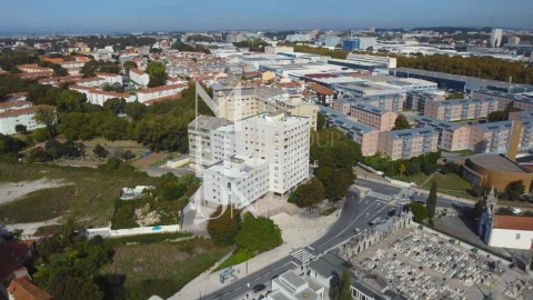 Apartamento T2 para Venda em Ramalde