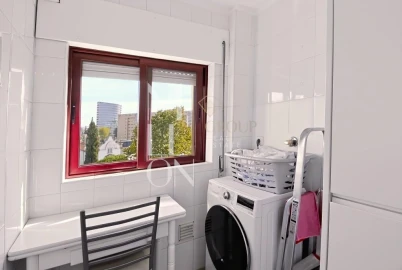 Apartamento T2 para Venda em Ramalde