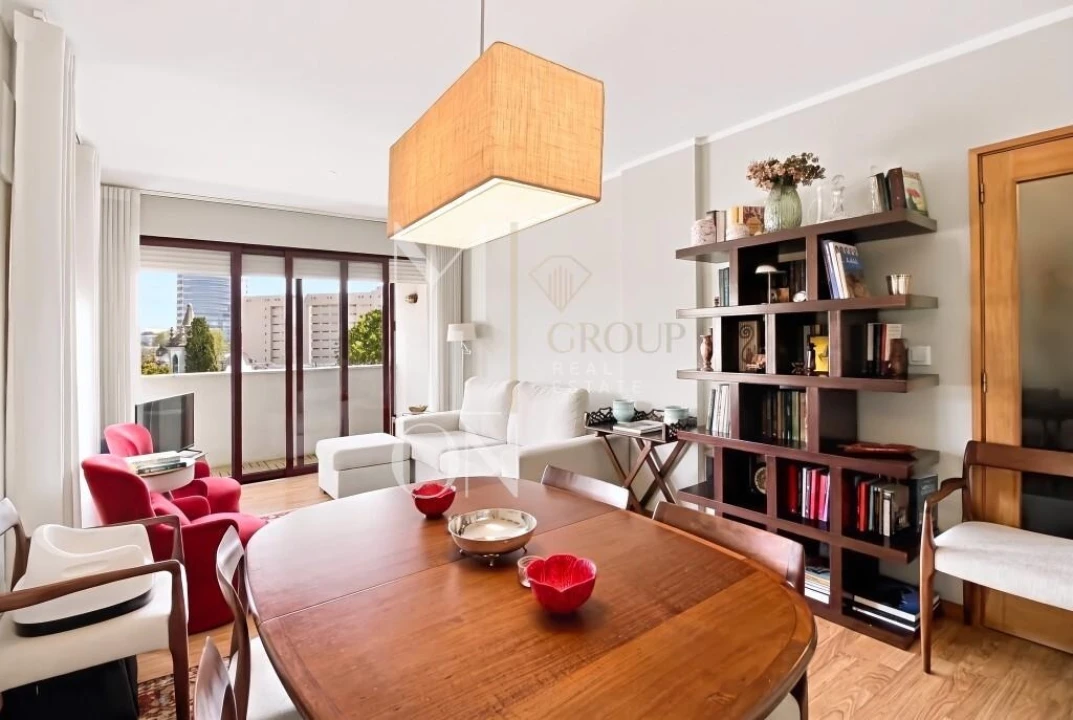 Apartamento T2 para Venda em Ramalde Foto 5