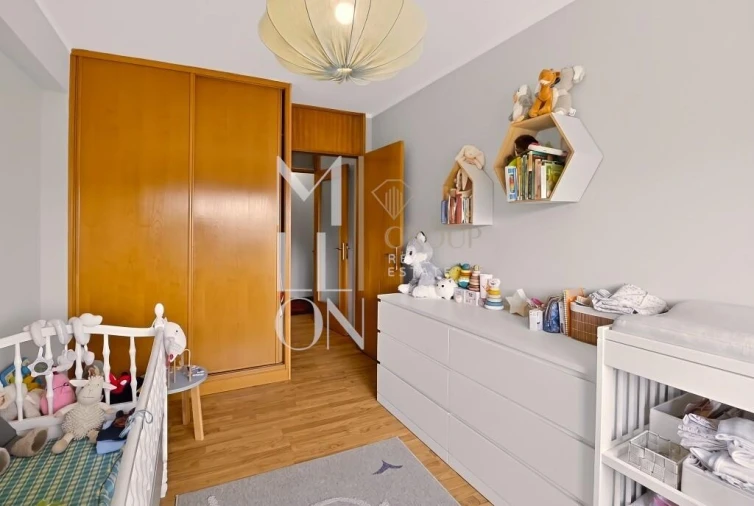 Apartamento T2 para Venda em Ramalde Foto 18