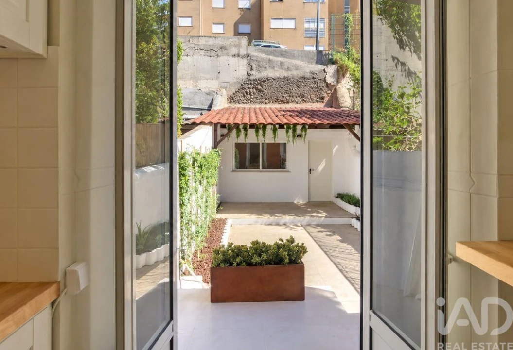 Apartamento T2 para Arrendamento em Estrela Foto 6