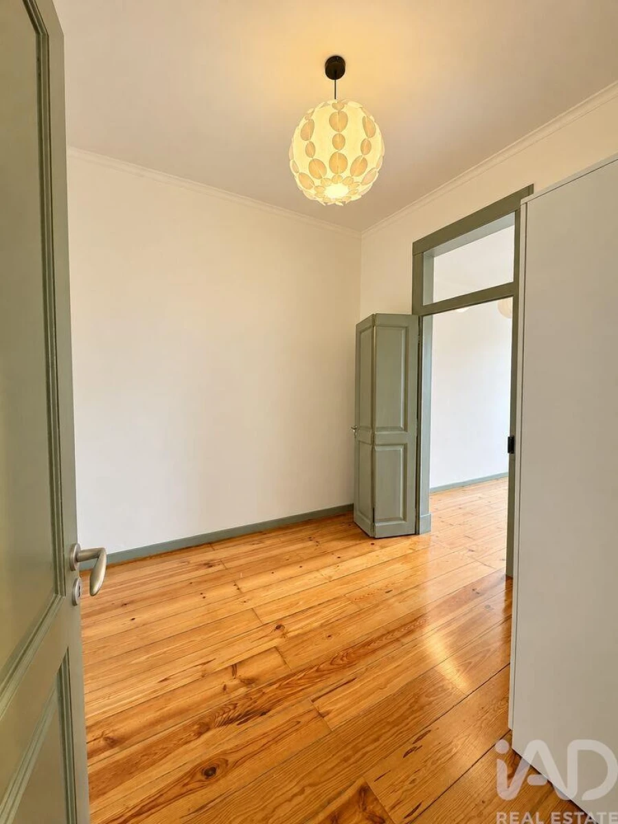 Apartamento T2 para Arrendamento em Estrela Foto 16