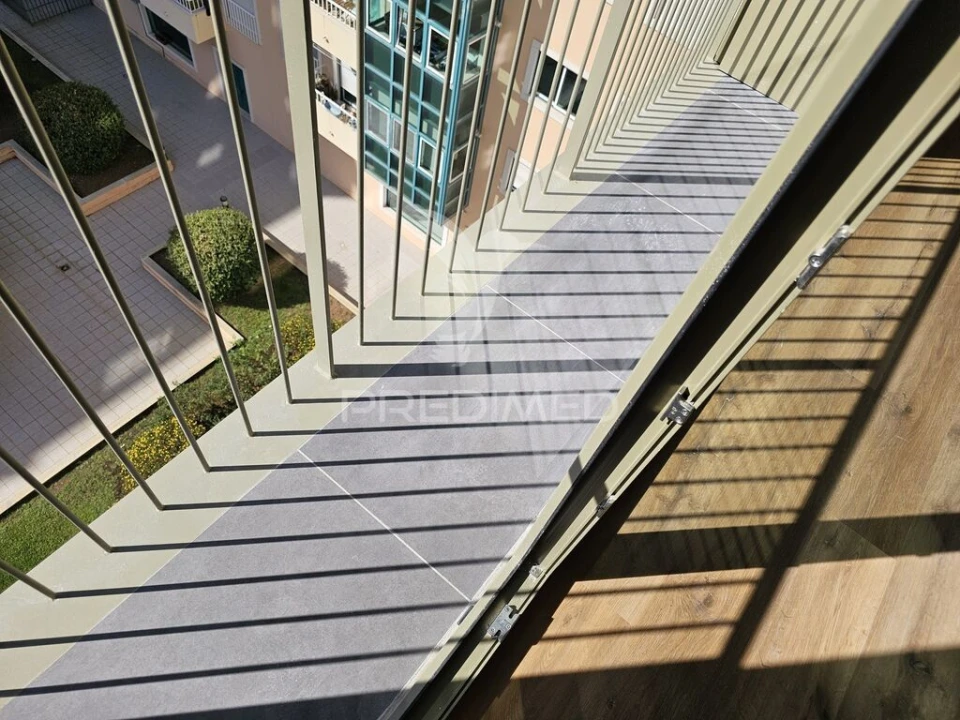 Apartamento T1 para Venda em Santa Clara Foto 13