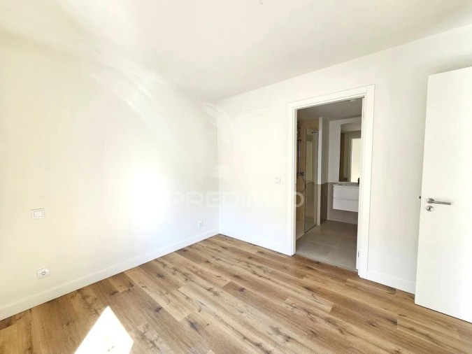 Apartamento T1 para Venda em Santa Clara Foto 20