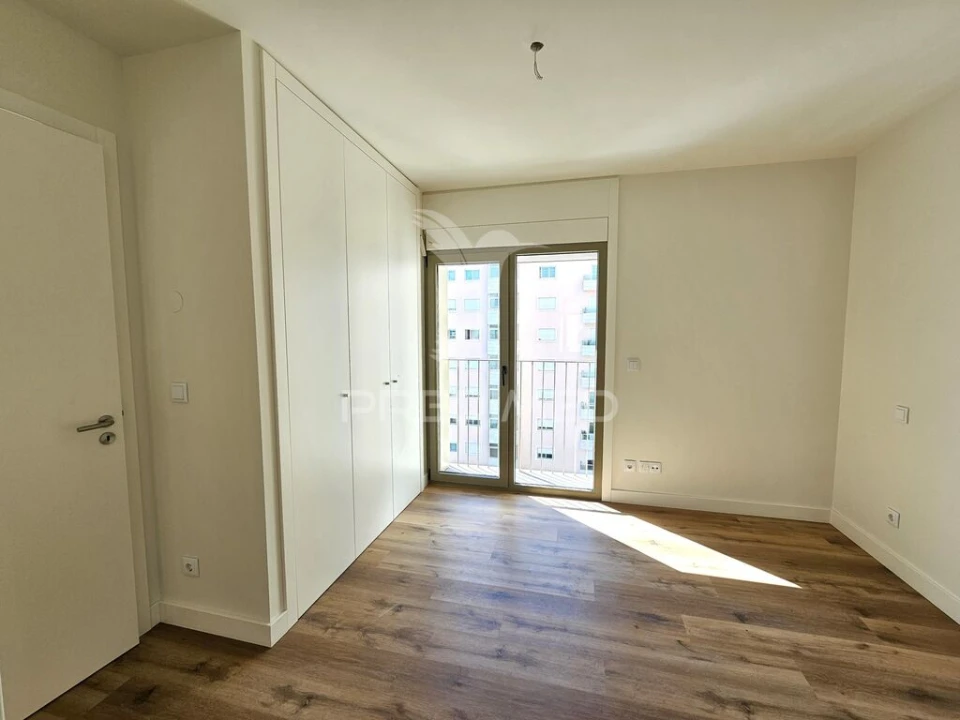 Apartamento T1 para Venda em Santa Clara Foto 16