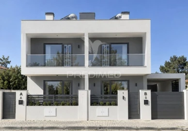 Moradia T3 para Venda em Fernao Ferro