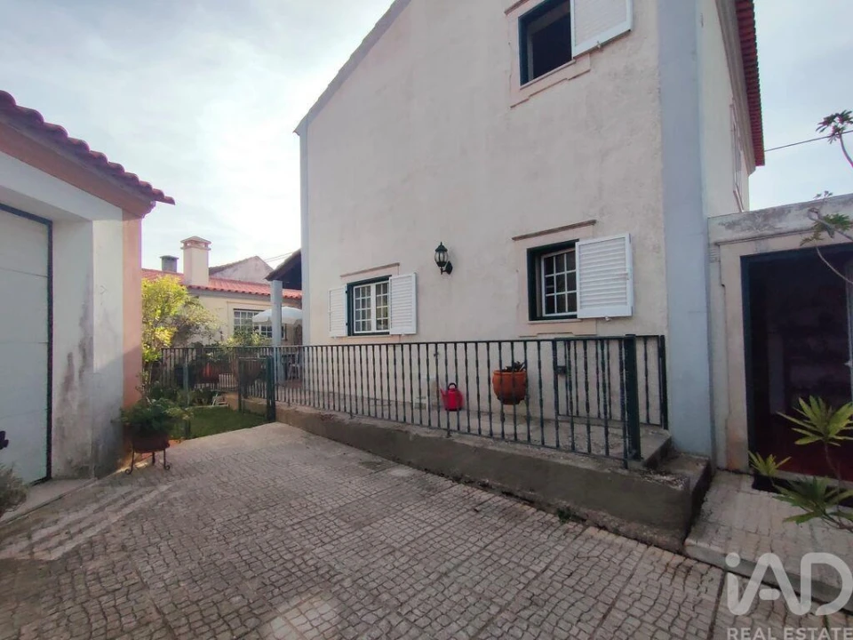 Moradia T3 para Venda em A dos Negros Foto 32