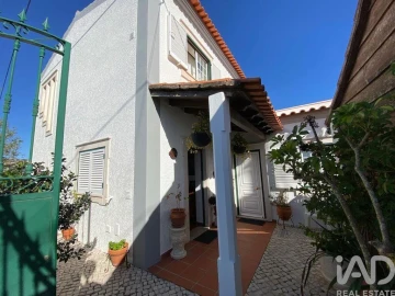 Moradia T3 para Venda em A dos Negros