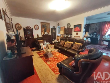 Moradia T3 para Venda em A dos Negros