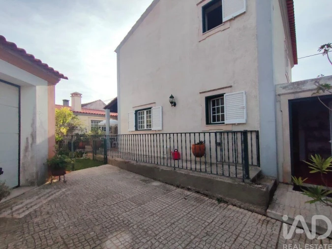 Moradia T3 para Venda em A dos Negros Foto 32