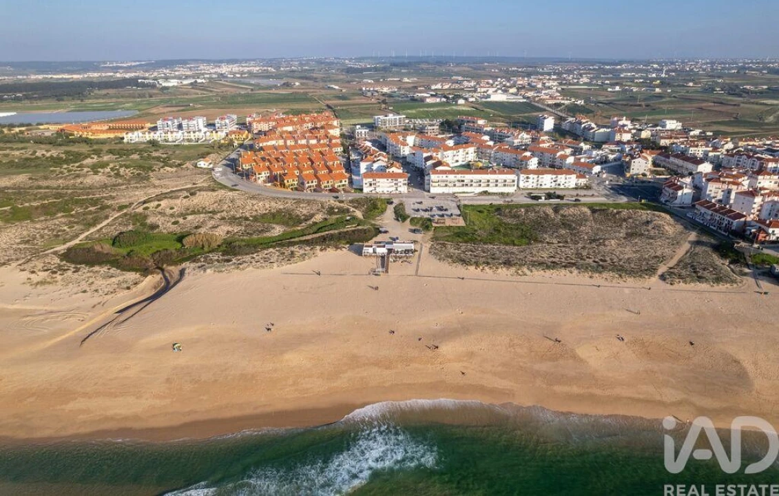 Apartamento T2 para Venda em Atouguia da Baleia Foto 17
