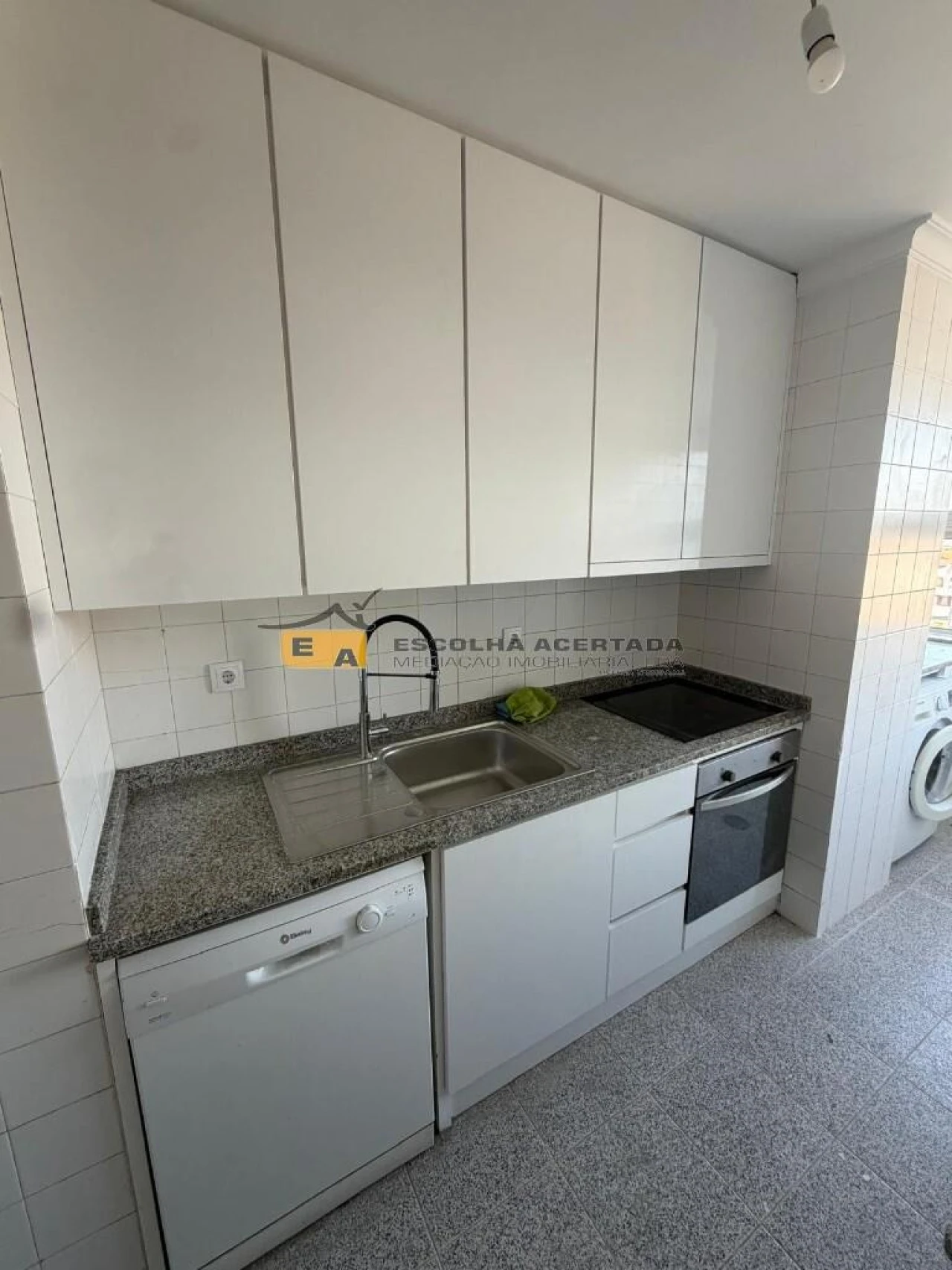 Apartamento T3 para Venda em Custóias, Leça do Balio e Guifões Foto 5