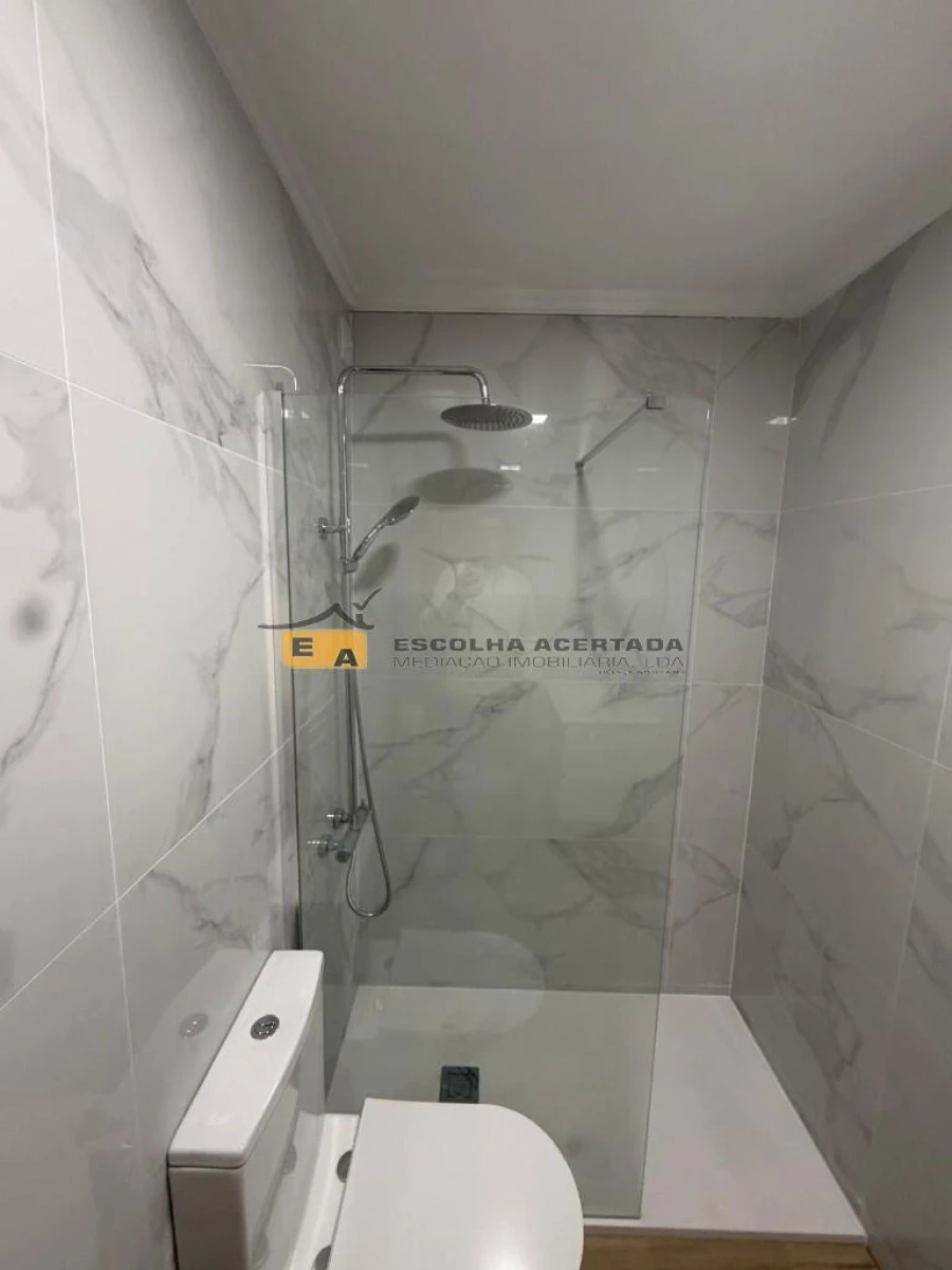 Apartamento T3 para Venda em Custóias, Leça do Balio e Guifões Foto 21