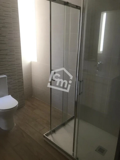Apartamento T3 para Arrendamento em Pena, Quintã e Vila Cova