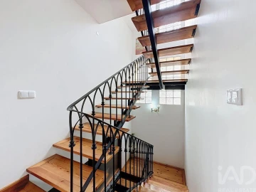 Moradia T5 para Venda em Funchal (Santa Maria Maior)