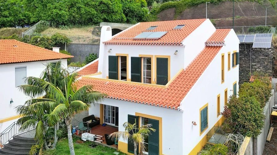 Moradia T5 para Venda em Funchal (Santa Maria Maior)