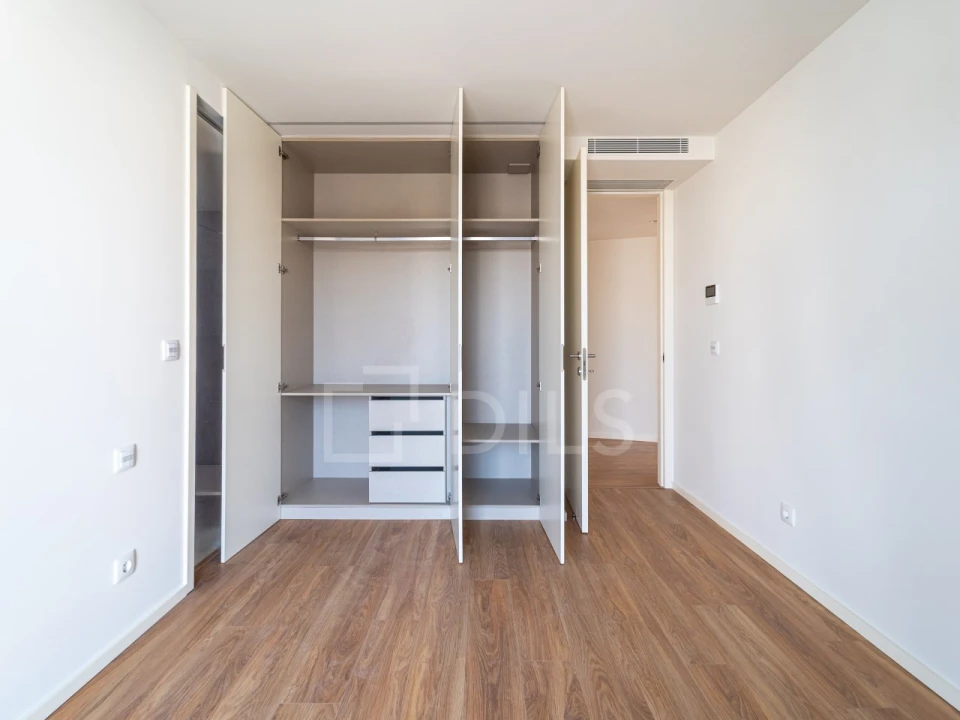 Apartamento T3 para Venda em São Mamede de Infesta e Senhora da Hora Foto 27