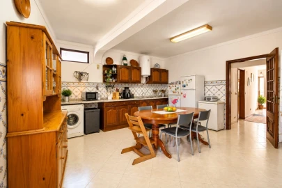 Moradia T5 para Venda em Ervedal
