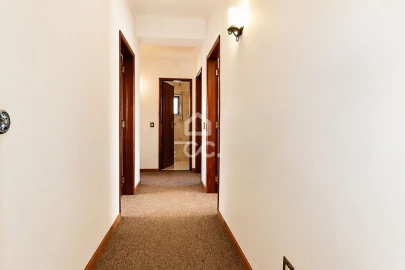 Apartamento T4 para Venda em Santo Antonio dos Olivais
