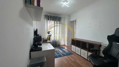 Apartamento T3 para Venda em Alfragide