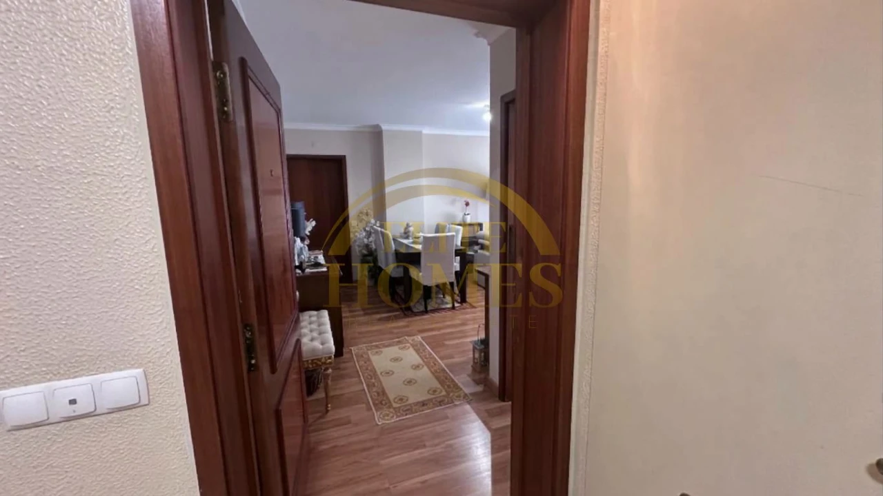 Apartamento T3 para Venda em Alfragide Foto 6
