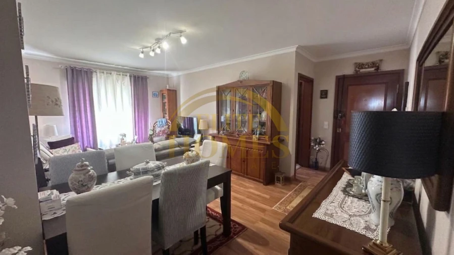 Apartamento T3 para Venda em Alfragide Foto 9