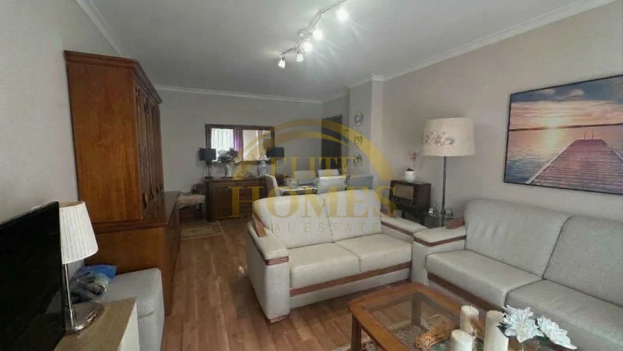 Apartamento T3 para Venda em Alfragide Foto 8