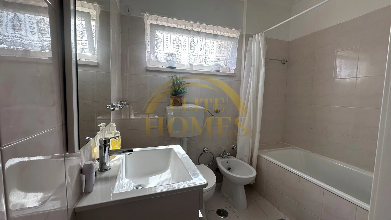 Apartamento T3 para Venda em Alfragide Foto 28