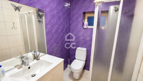 Moradia T6 para Venda em Regilde