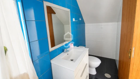 Moradia T6 para Venda em Regilde