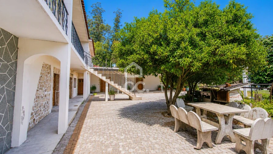 Moradia T6 para Venda em Regilde Foto 9