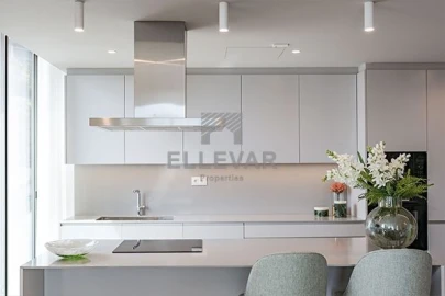 Apartamento T2 para Arrendamento em Calheta