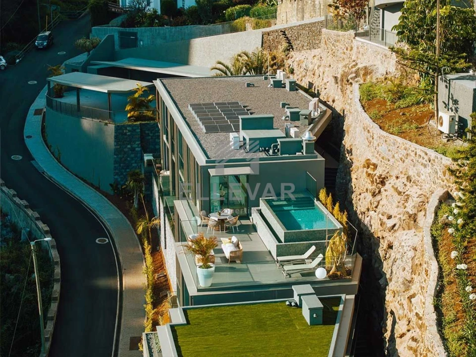 Apartamento T2 para Arrendamento em Calheta Foto 5