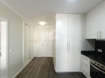 Apartamento T1 para Venda em Funchal (São Pedro)