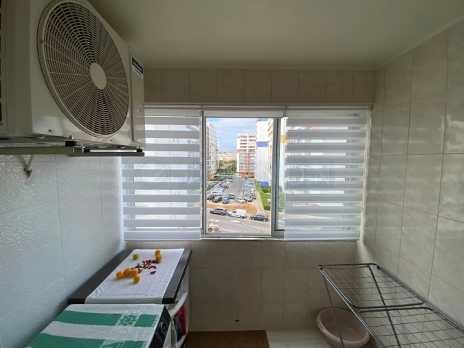 Apartamento T2 para Venda em Portimão Foto 12