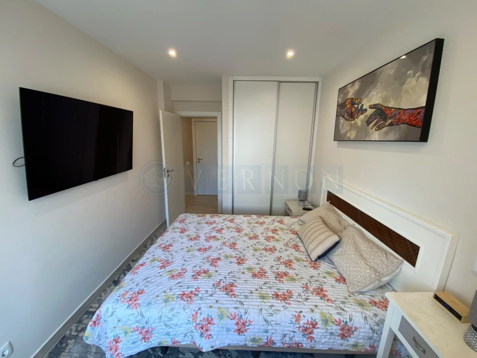 Apartamento T2 para Venda em Portimão Foto 5
