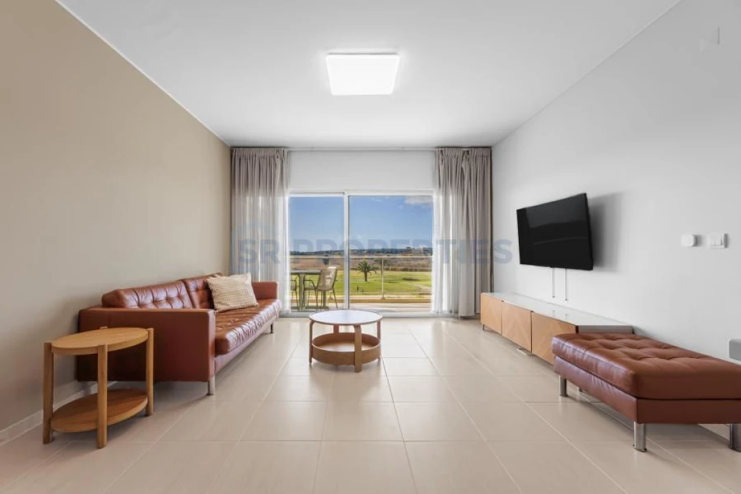 Apartamento T2 para Venda em Quarteira Foto 2