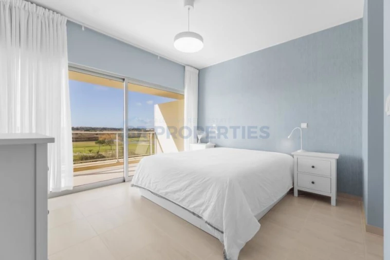 Apartamento T2 para Venda em Quarteira Foto 33