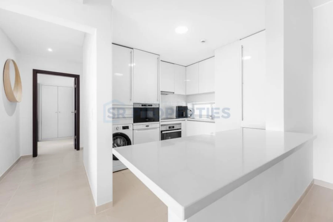 Apartamento T2 para Venda em Quarteira Foto 3