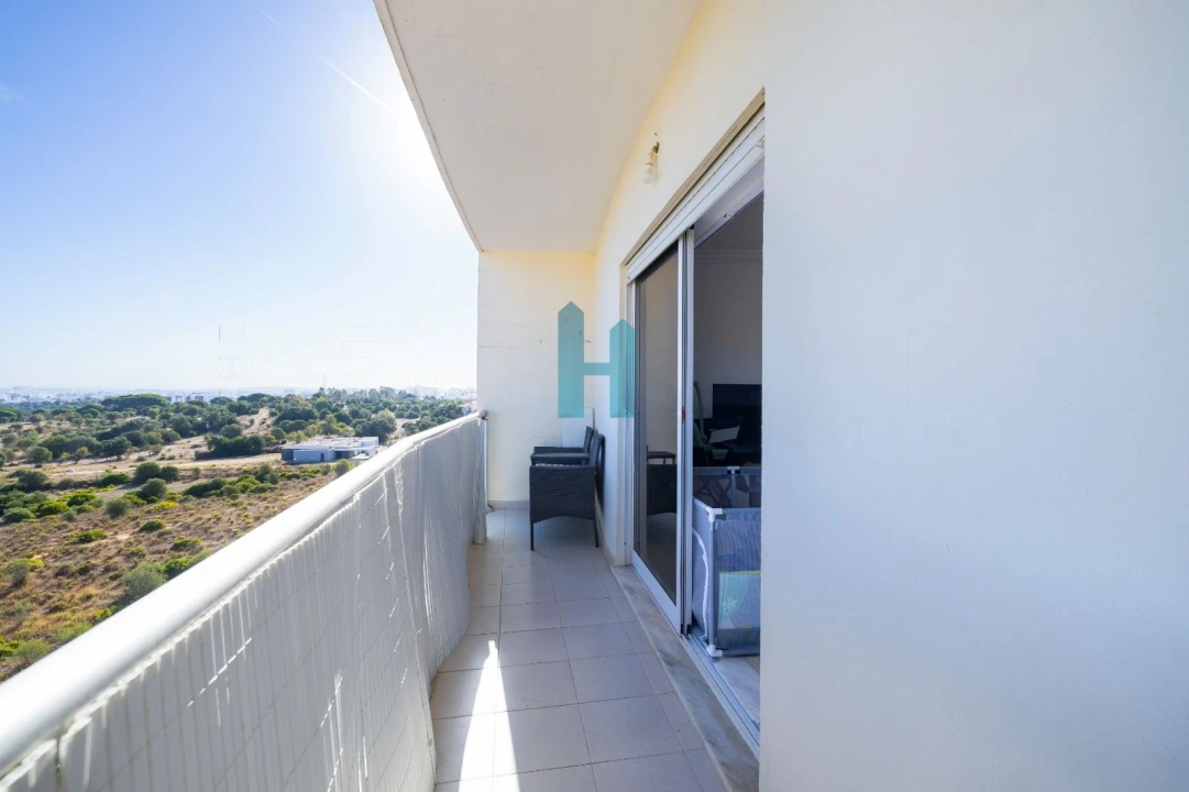 Apartamento T2 para Venda em Portimão Foto 19