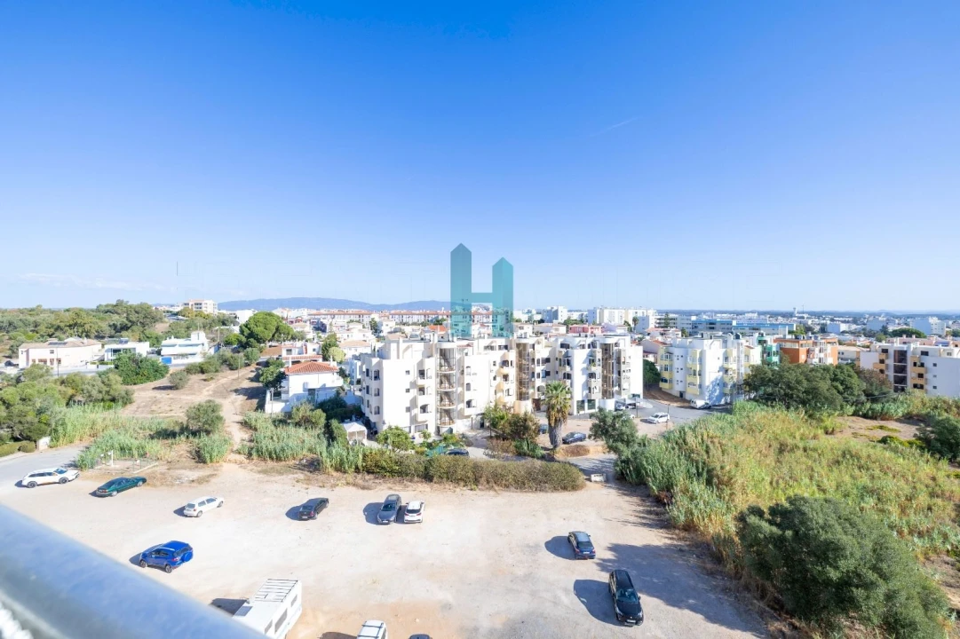 Apartamento T2 para Venda em Portimão Foto 21
