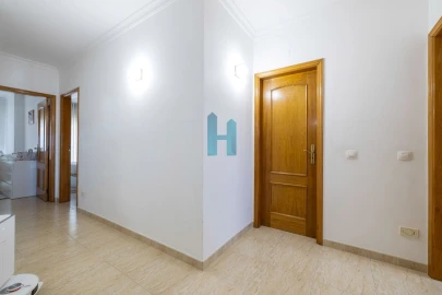 Apartamento T2 para Venda em Portimão