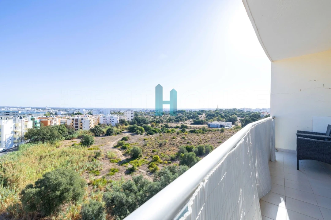 Apartamento T2 para Venda em Portimão Foto 1