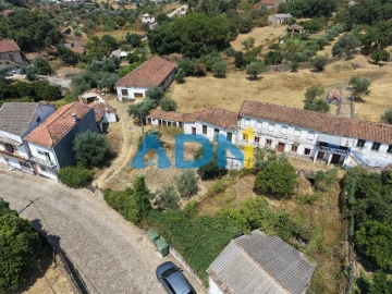 Moradia para Venda em Cebolais de Cima e Retaxo