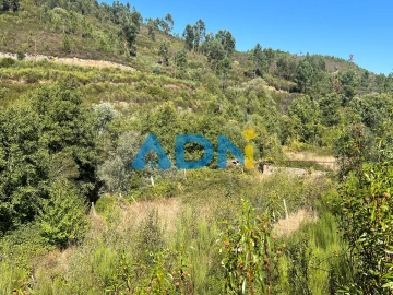 Terreno para Venda em Estreito-Vilar Barroco