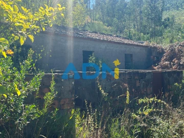Terreno para Venda em Estreito-Vilar Barroco