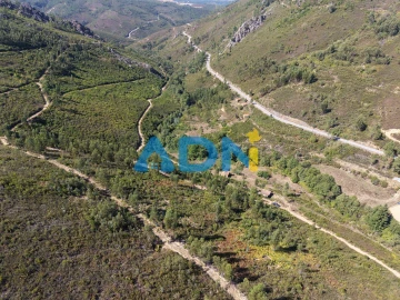 Terreno para Venda em Estreito-Vilar Barroco