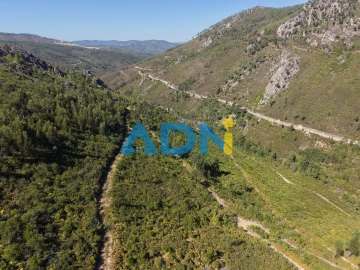 Terreno para Venda em Estreito-Vilar Barroco